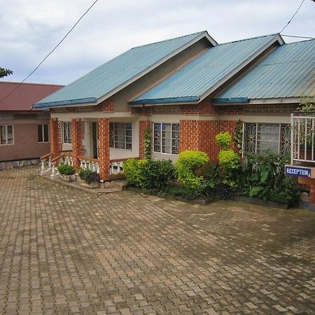 Keba Inn Lyamutundwe Exterior foto